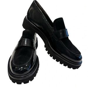 Paul Green black patent leather and suede comfort urban lug sole loafer size 9